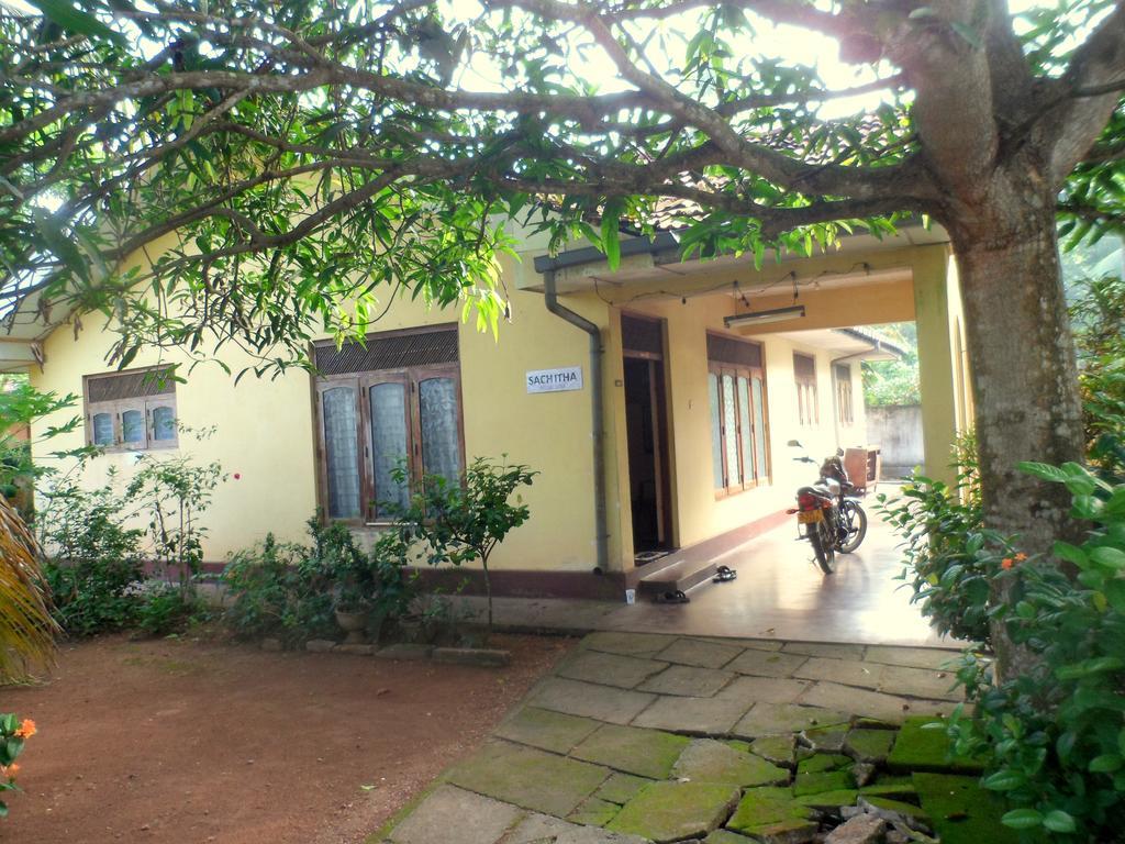 Hikkaduwa Home Stay Buitenkant foto