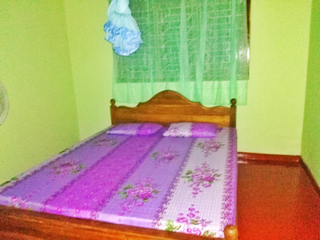 Hikkaduwa Home Stay Buitenkant foto