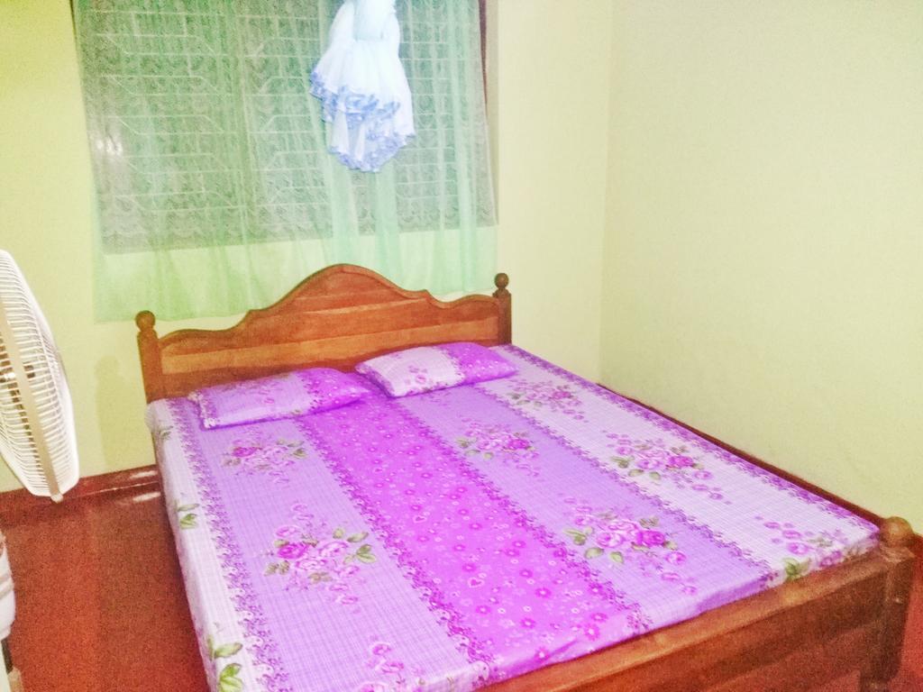 Hikkaduwa Home Stay Buitenkant foto
