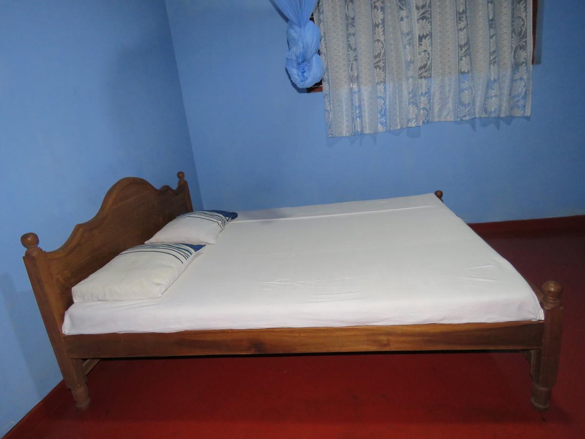 Hikkaduwa Home Stay Buitenkant foto